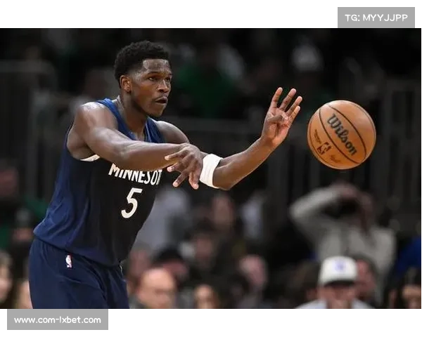 森林狼轻取黄蜂 爱德华兹与拉梅洛巅峰对决闪耀全场