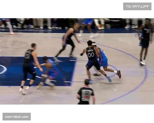 战术视角:复盘独行侠防守策略,如何成功限制亚历山大突破 战术视角:复盘独行侠防守策略,如何成功限制亚历山大突破